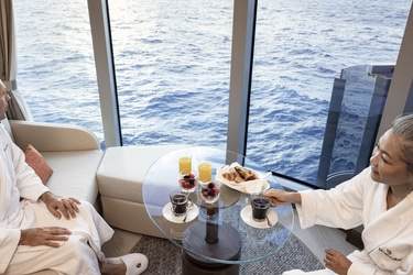 Seabourn Venture - Panorama Suite 2, Credit. Scott Martin.jpg